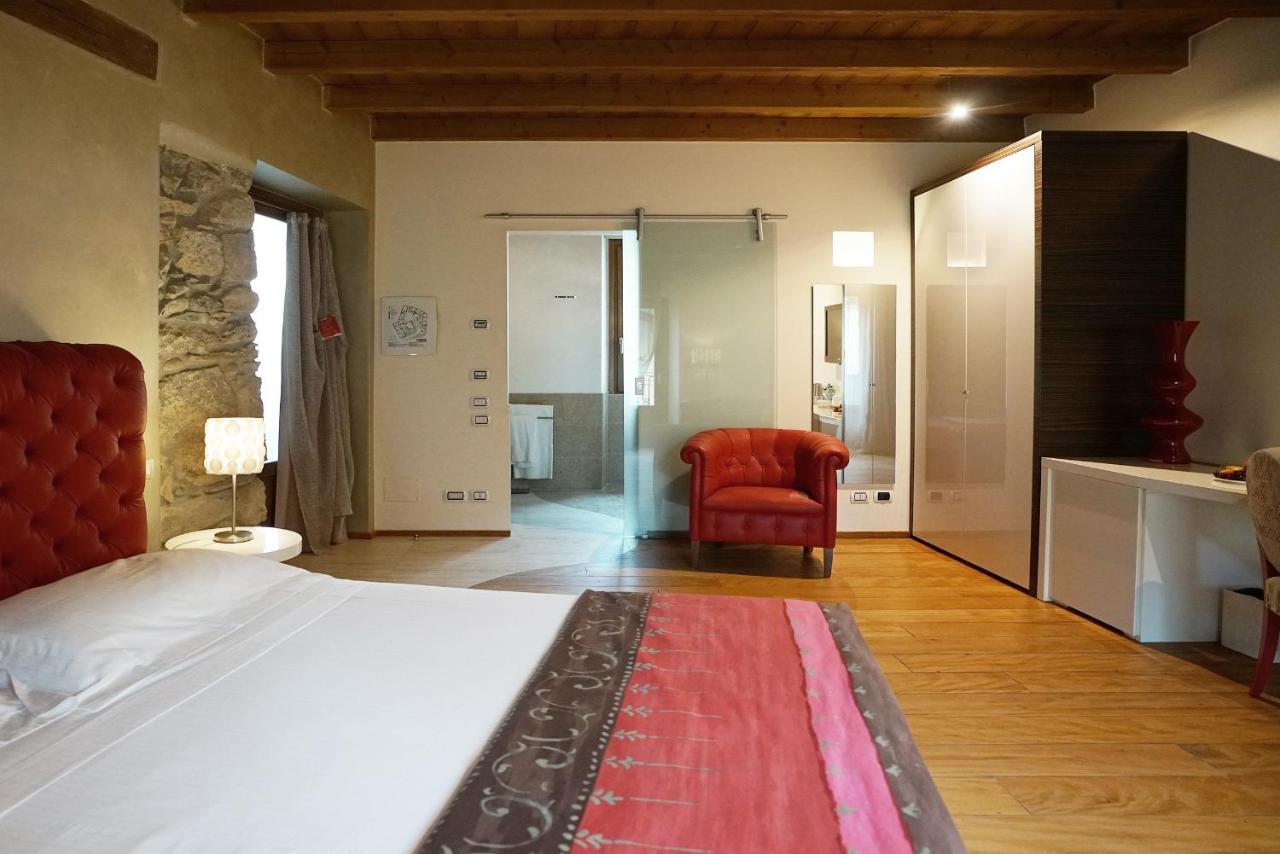 Il Portico - 1711 Luxury Guest House Arlate Exterior foto